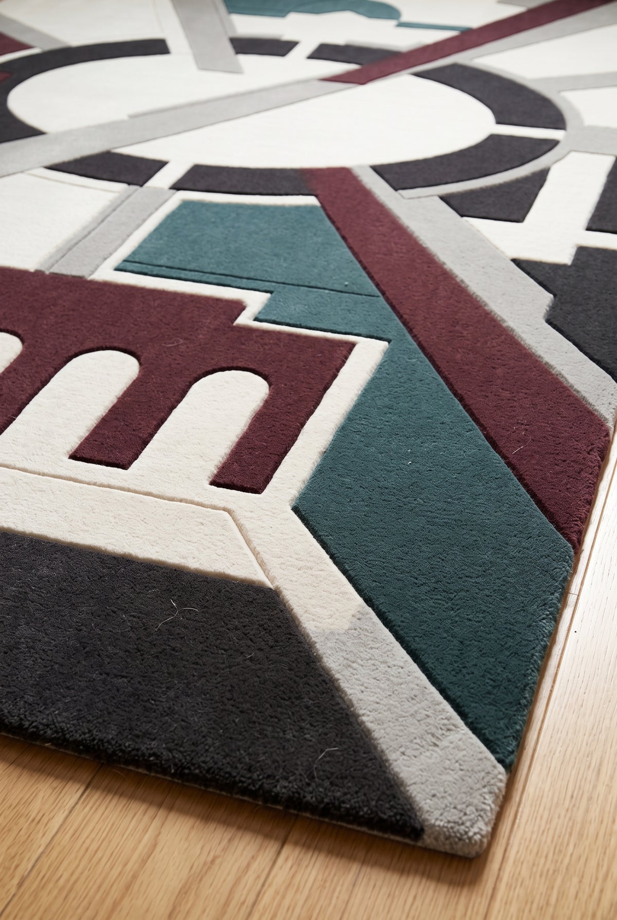 Vienna Ringstrasse – Hand-tufted designer rug