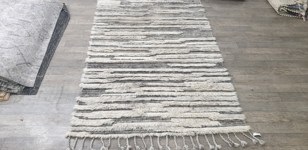 Cloud Strata – Hand-knotted deep-pile rug
