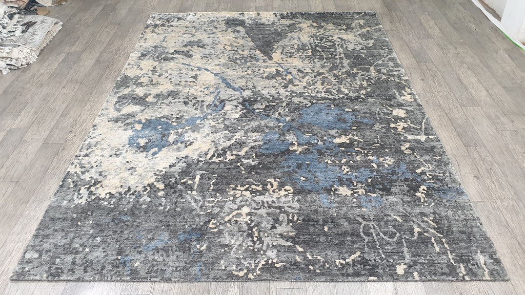 Nocturne Patina – Handgeknüpfter Teppich