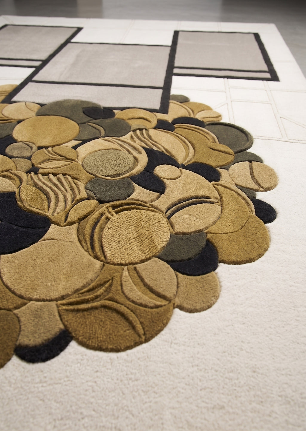 Vienna Secession – Hand-tufted designer rug