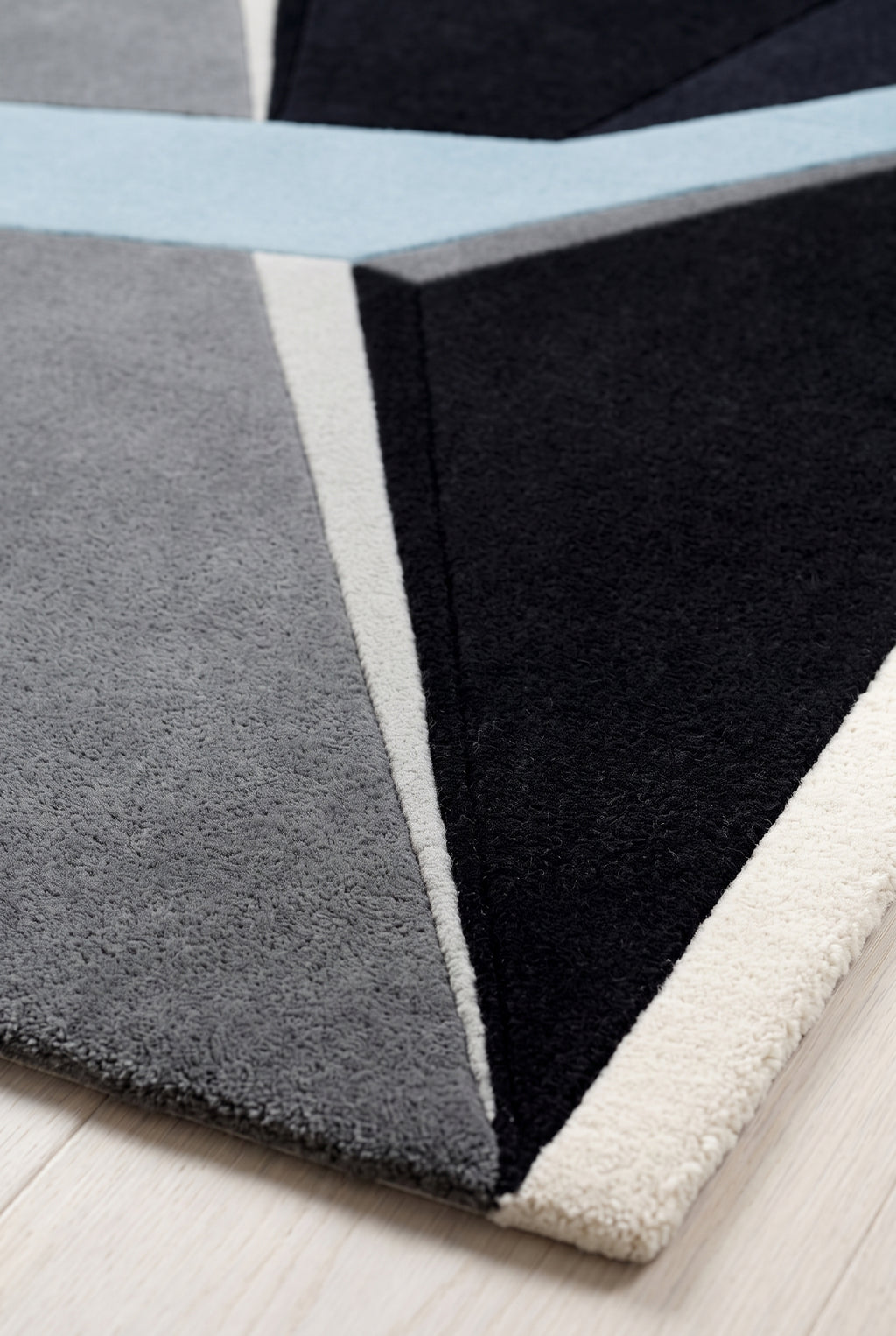 Copenhagen Reverie – Handgetufteter Designteppich