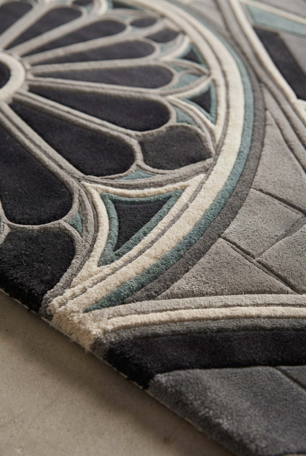 Prague Gothic – Hand-tufted designer rug