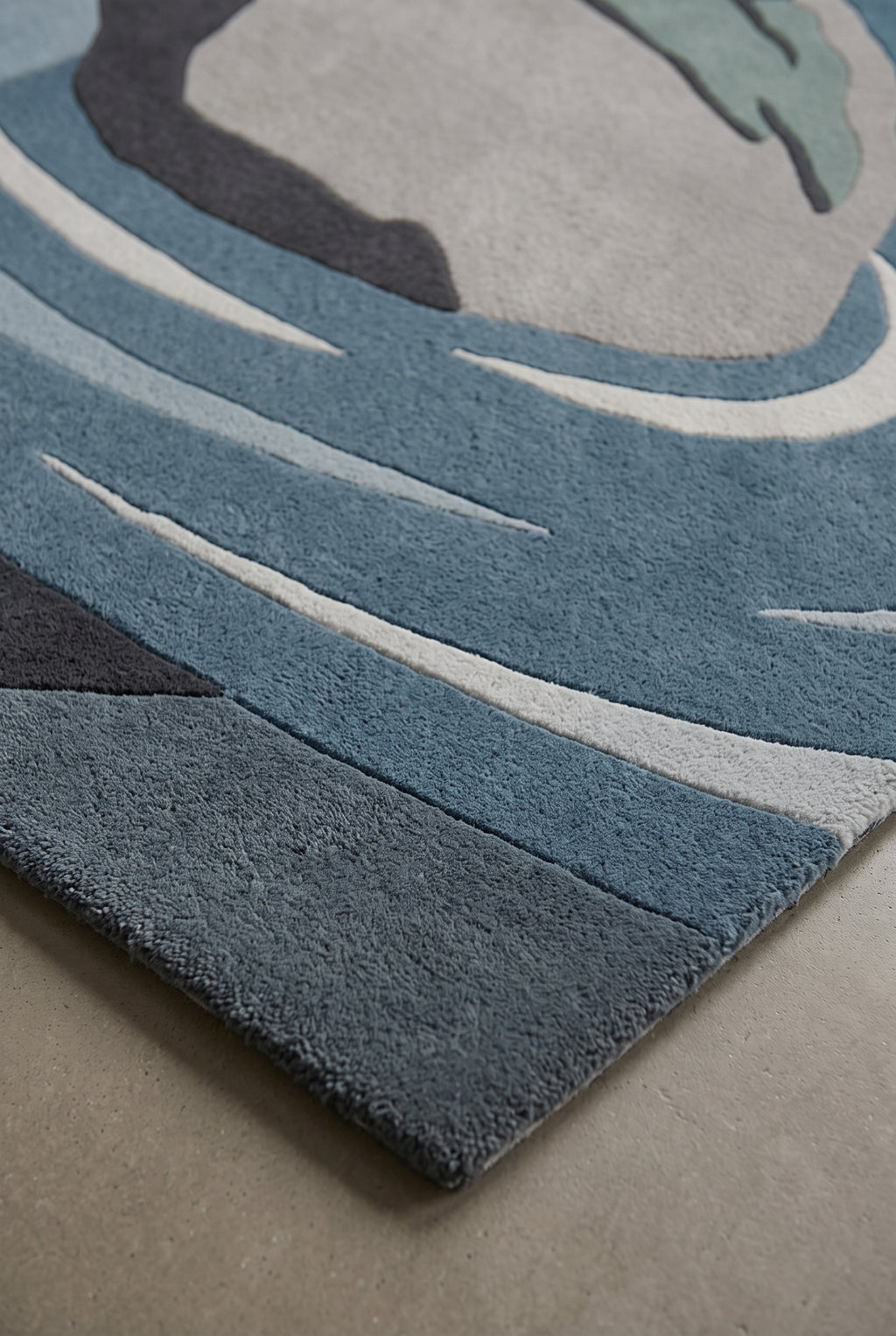 Copenhagen Harbour – Handgetufteter Designteppich