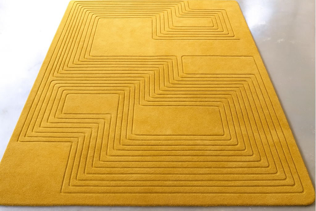 Organic Lines – Wollteppich in Tiefgrün