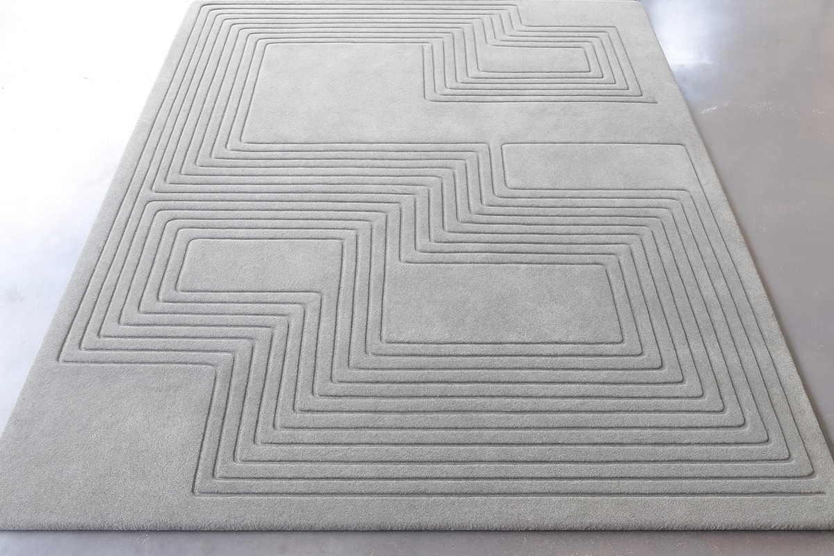 Organic Lines – Wollteppich in Tiefgrün