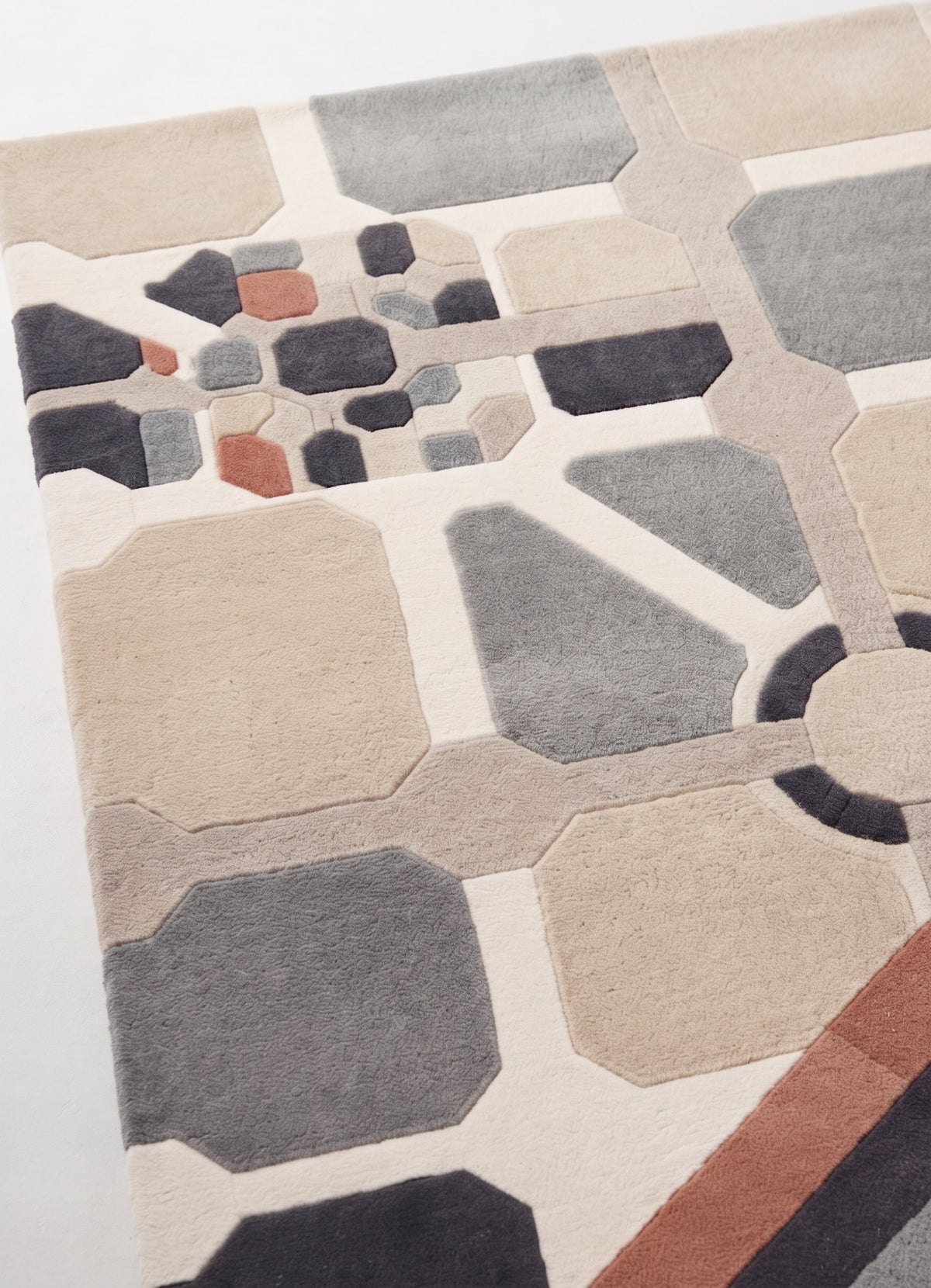 Barcelona Grid – Handgetufteter Designteppich