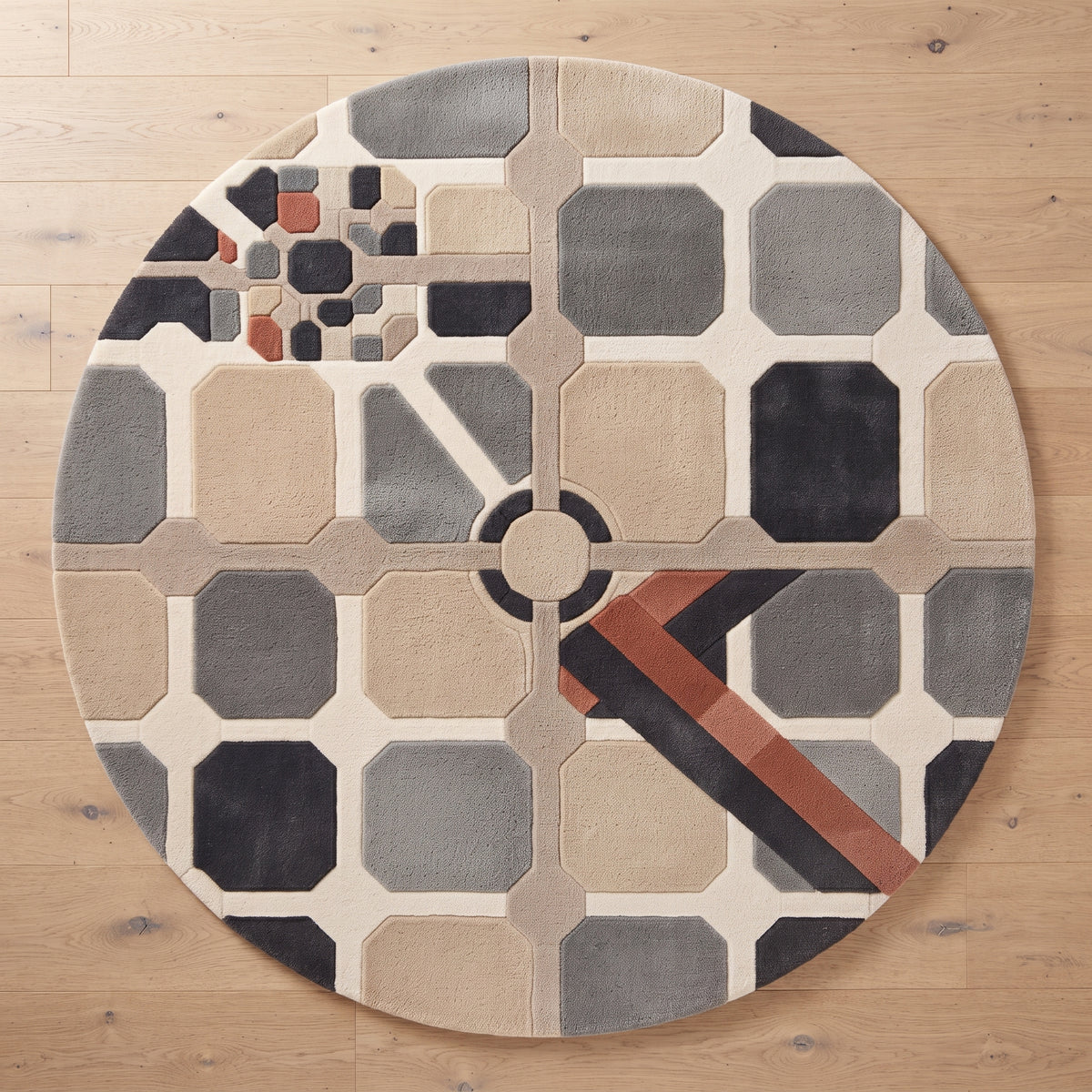 Barcelona Grid – Handgetufteter Designteppich