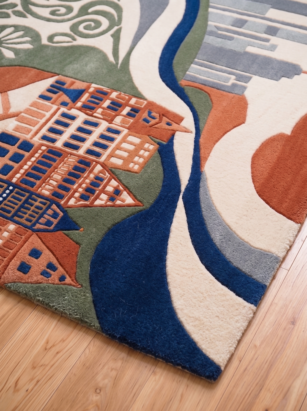 Frankfurt Rhythm – Handgetufteter Designteppich