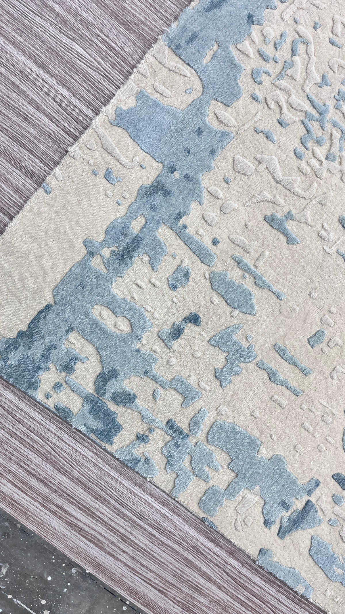 Azure Fresco – Handgeknüpfter Teppich