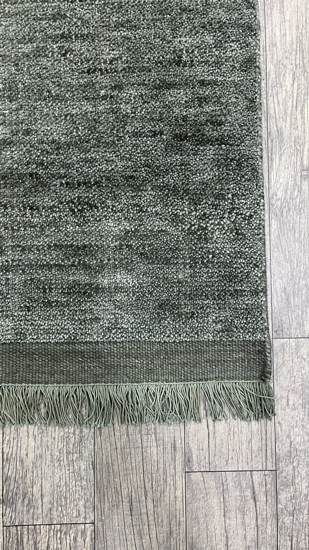 Forest Veil – Hand-knotted rug
