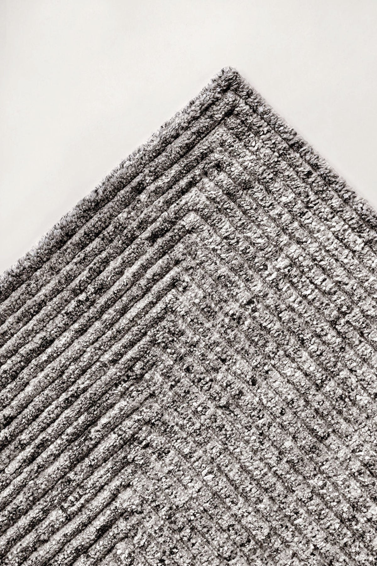Infinite Perspective – Hand-knotted rug