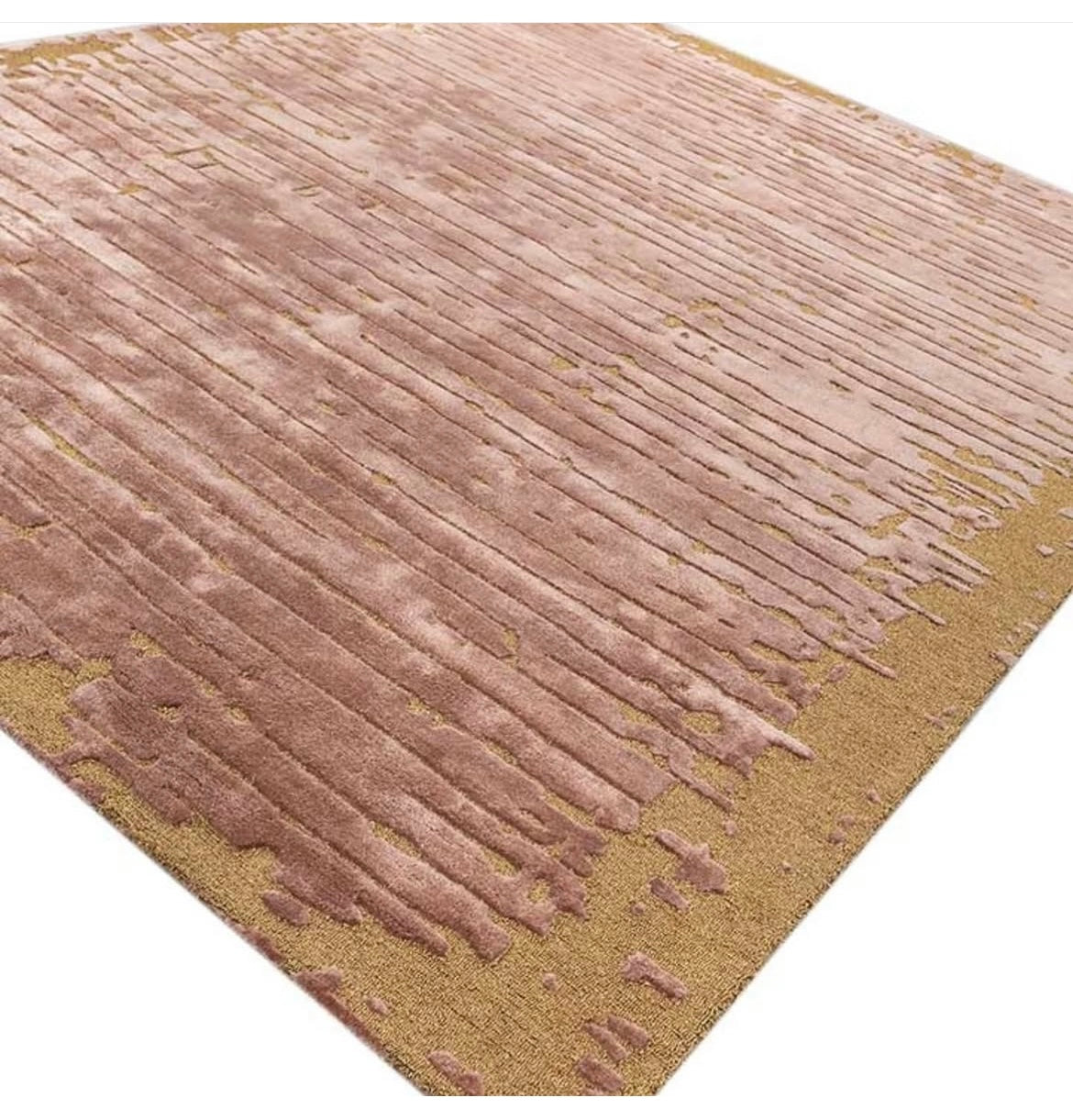 Rose Traces – Abstract rug in dusty rose & gold