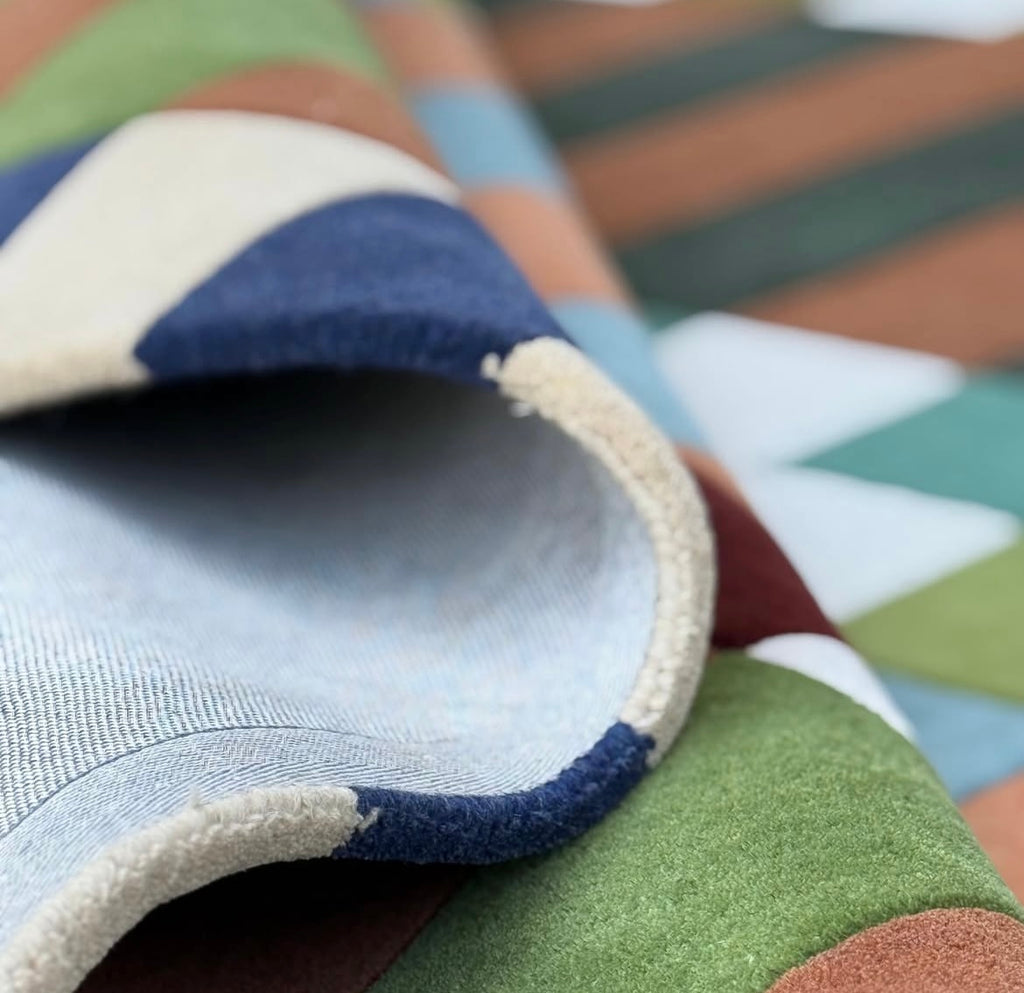 Chromatic Study – Bauhaus-inspired wool rug