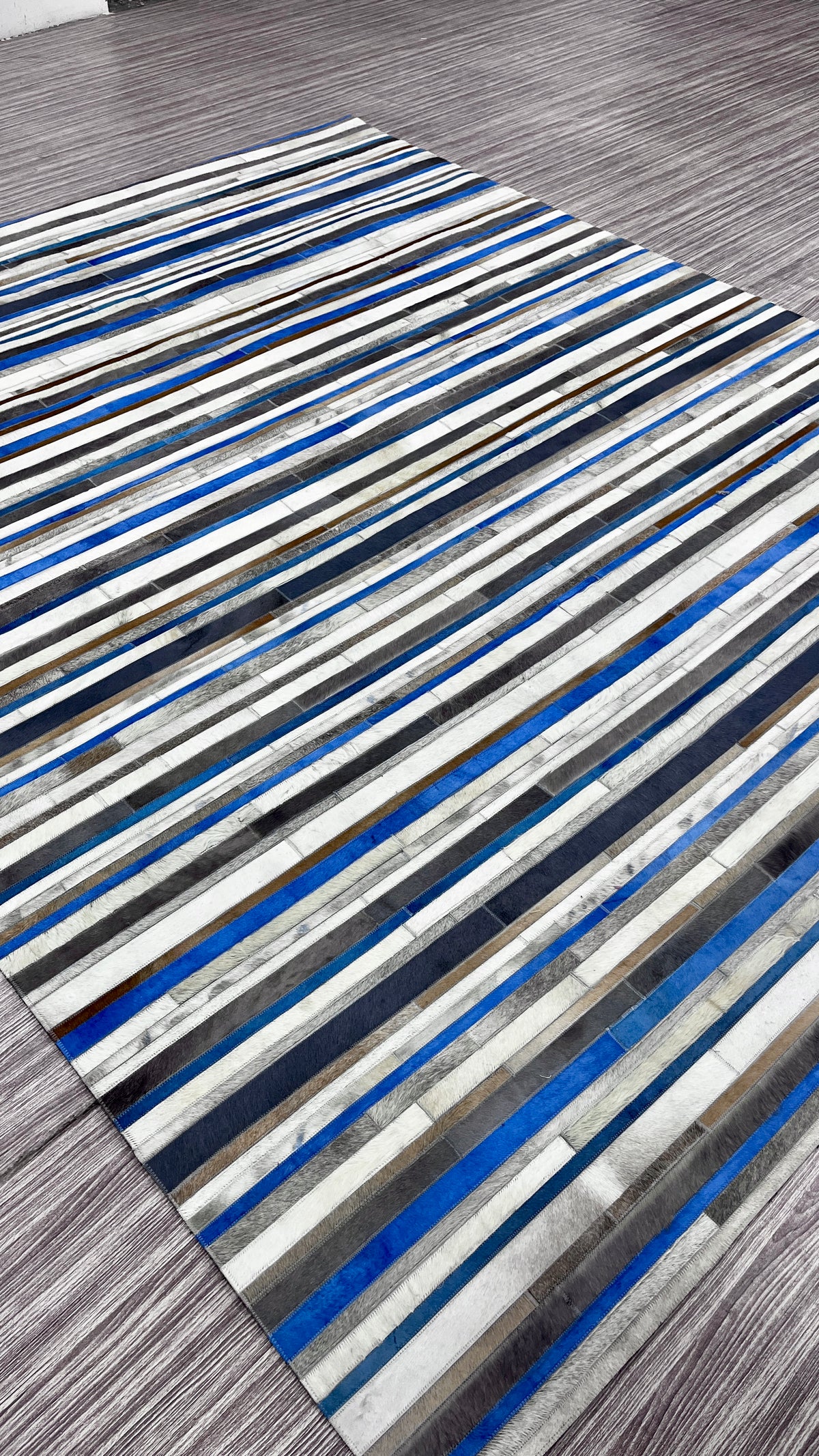 Cobalt Stripes – Patchwork leather rug
