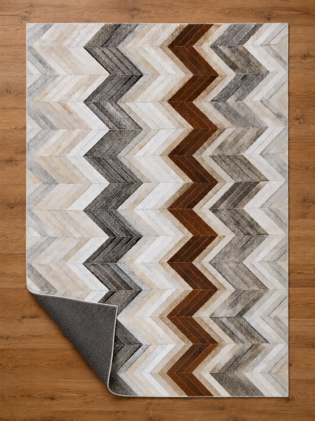 Chevron Harmony – Patchwork leather rug