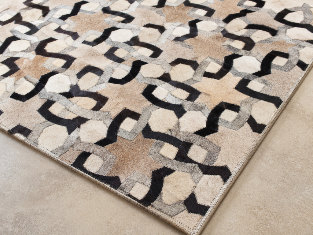 Geometric Links – Patchwork leather rug